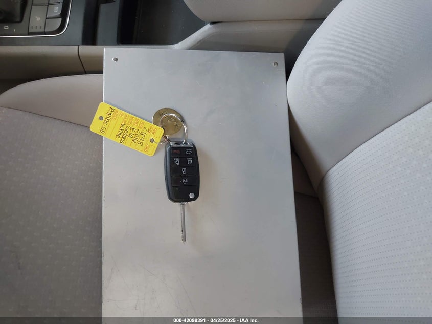 2016 KIA SEDONA LX - KNDMB5C13G6132500