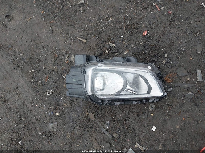 2021 Hyundai Kona Sel Plus VIN: KM8K62AAXMU601100 Lot: 42099602