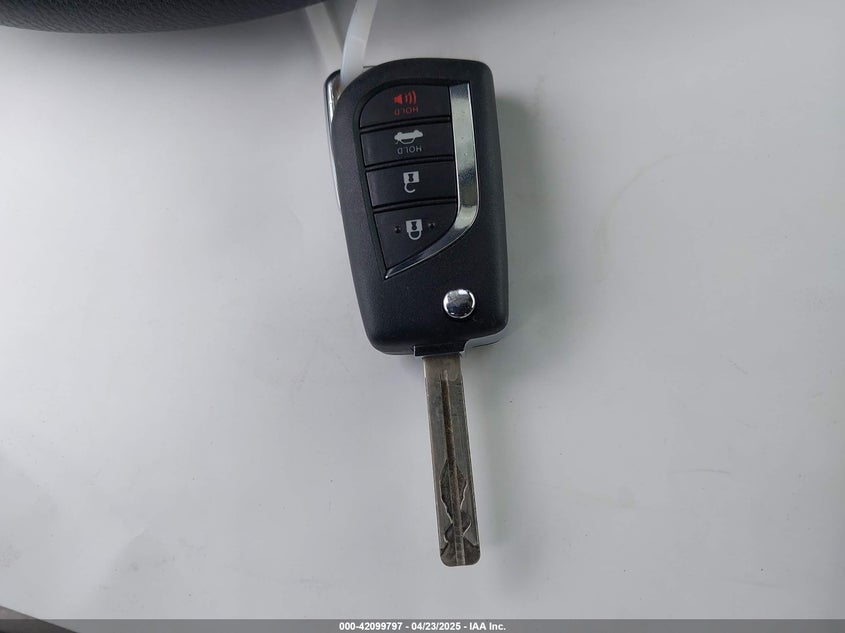 2023 TOYOTA COROLLA VIN: JTDBCMFE8PJ013271