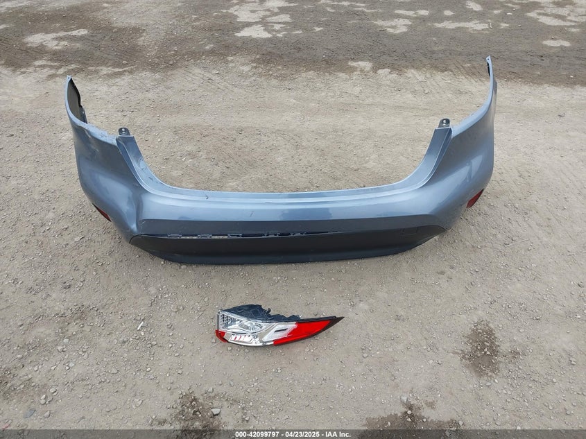 2023 TOYOTA COROLLA VIN: JTDBCMFE8PJ013271