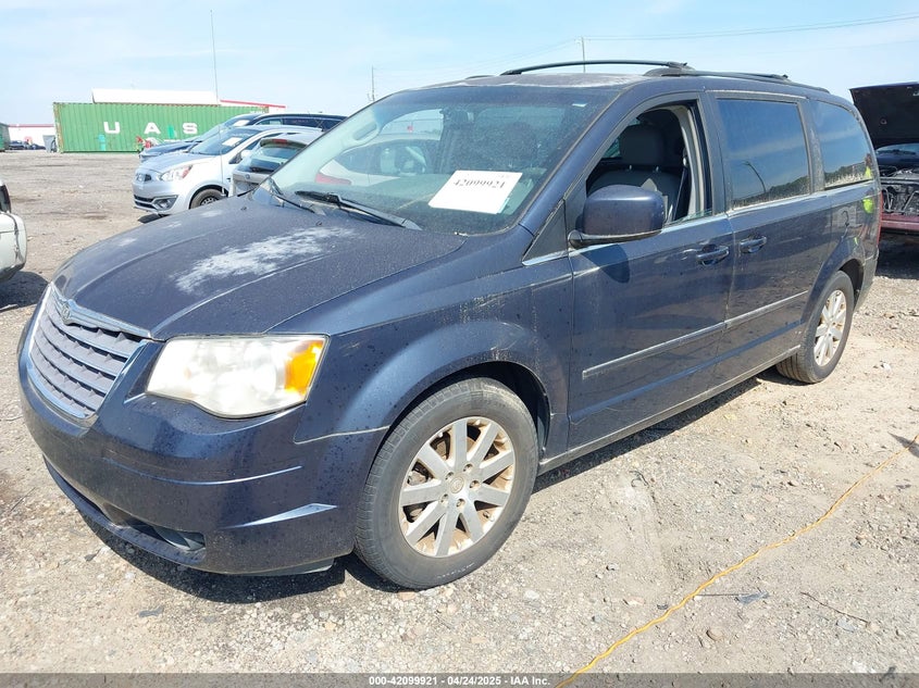 2008 CHRYSLER TOWN & COUNTRY VIN: 2A8HR54P28R718253