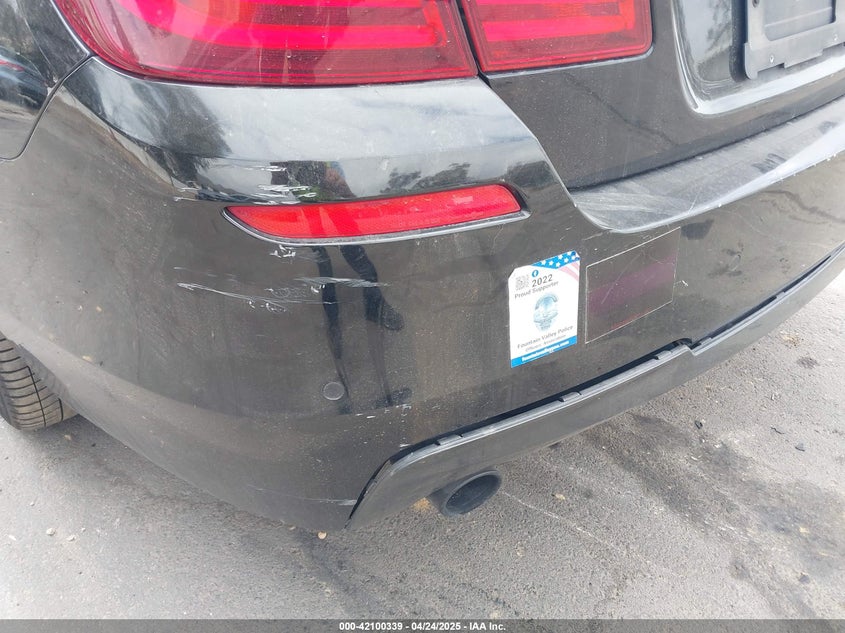 2012 BMW 535 VIN: WBAFR7C59CC811182