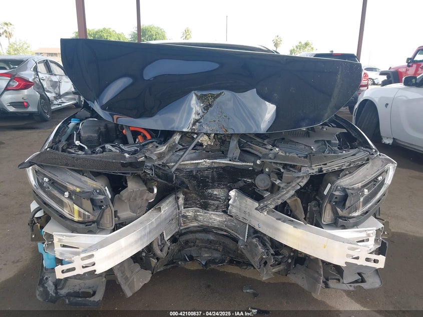 2019 HONDA INSIGHT VIN: 19XZE4F52KE014737