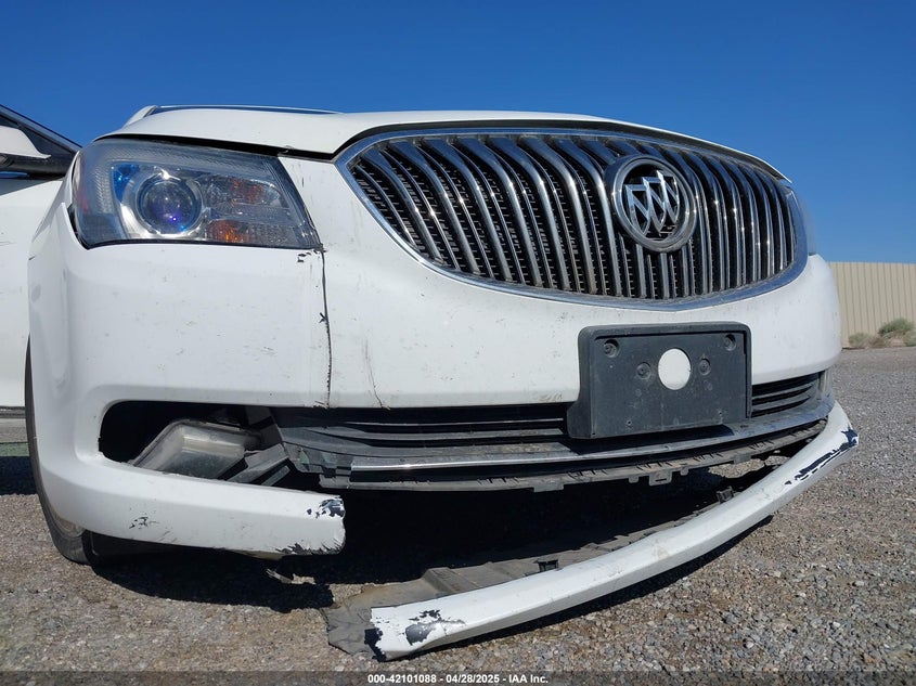 2015 BUICK LACROSSE LEATHER - 1G4GB5G33FF298132