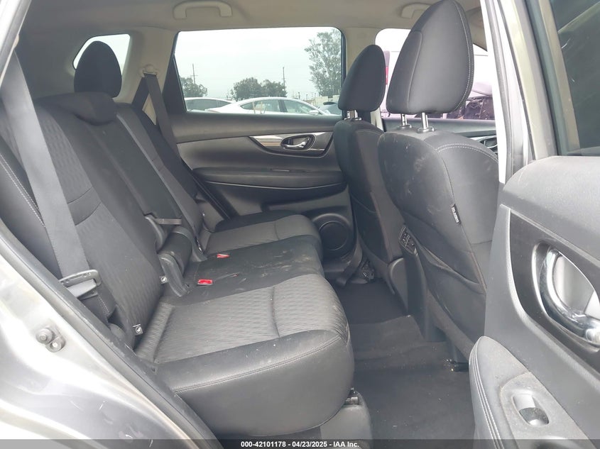 VIN KNMAT2MT4HP544452 2017 NISSAN ROGUE S