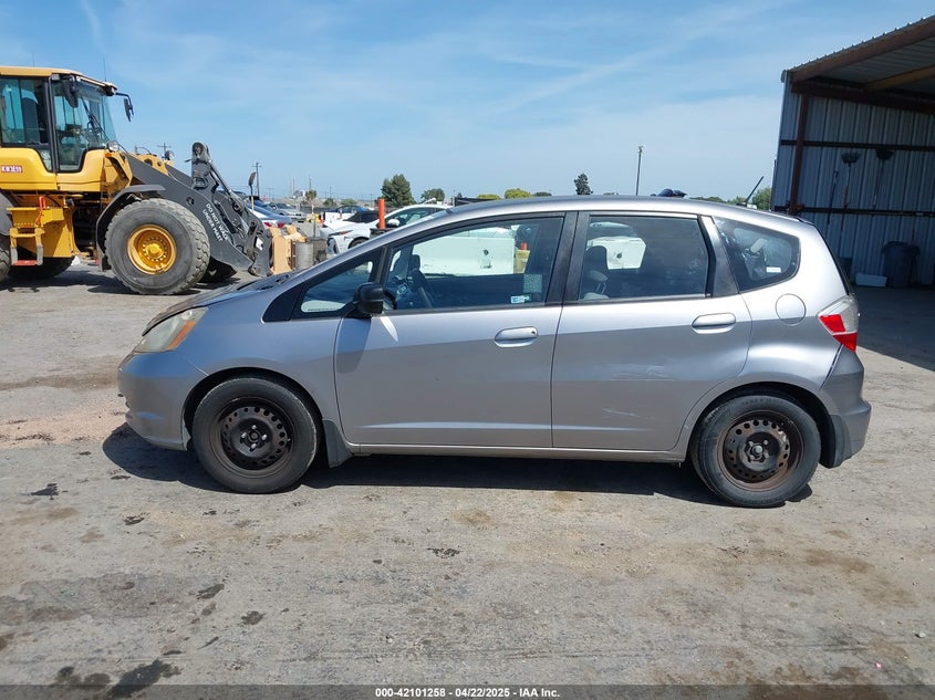 2009 HONDA FIT VIN: JHMGE87259S042153
