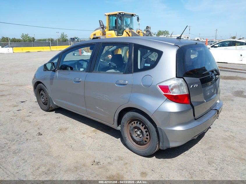 2009 HONDA FIT VIN: JHMGE87259S042153
