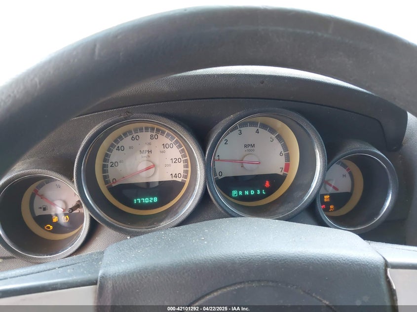 2010 DODGE CHARGER VIN: 2B3CA3CV2AH180910