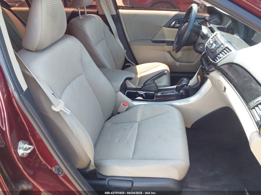 2017 HONDA ACCORD VIN: 1HGCR2F34HA118690