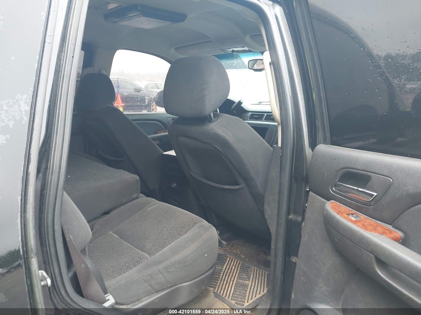 2007 CHEVROLET TAHOE VIN: 1GNFK13087R108224