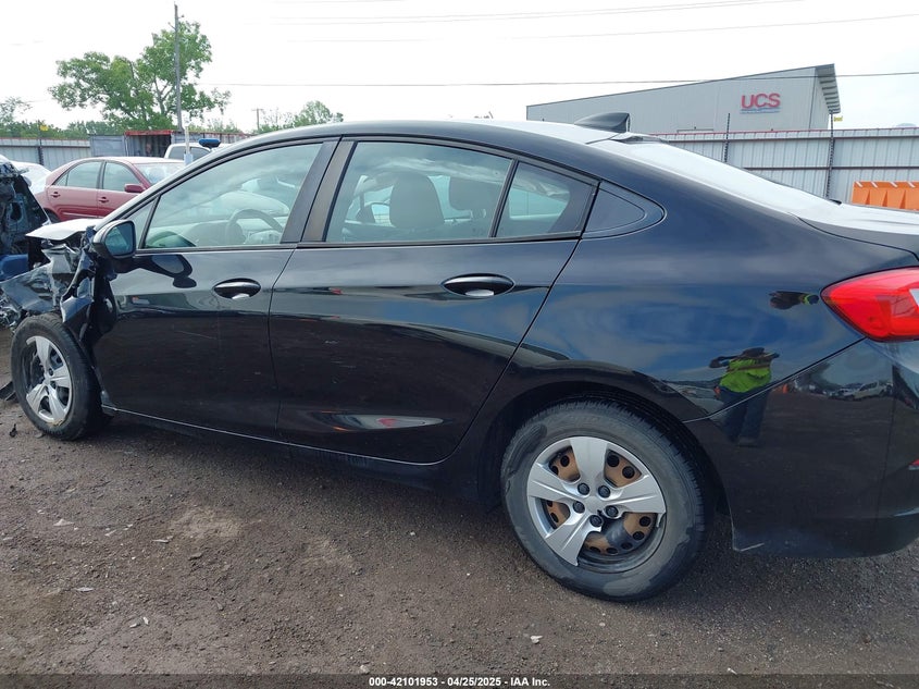 2018 CHEVROLET CRUZE VIN: 1G1BC5SM3J7176961
