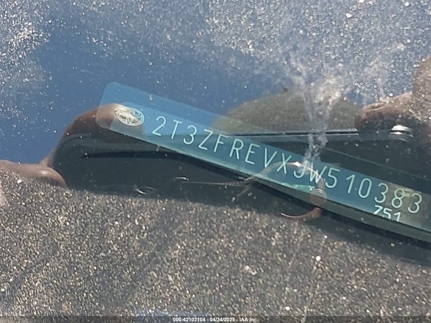 2018 TOYOTA RAV4 LE - 2T3ZFREVXJW510383