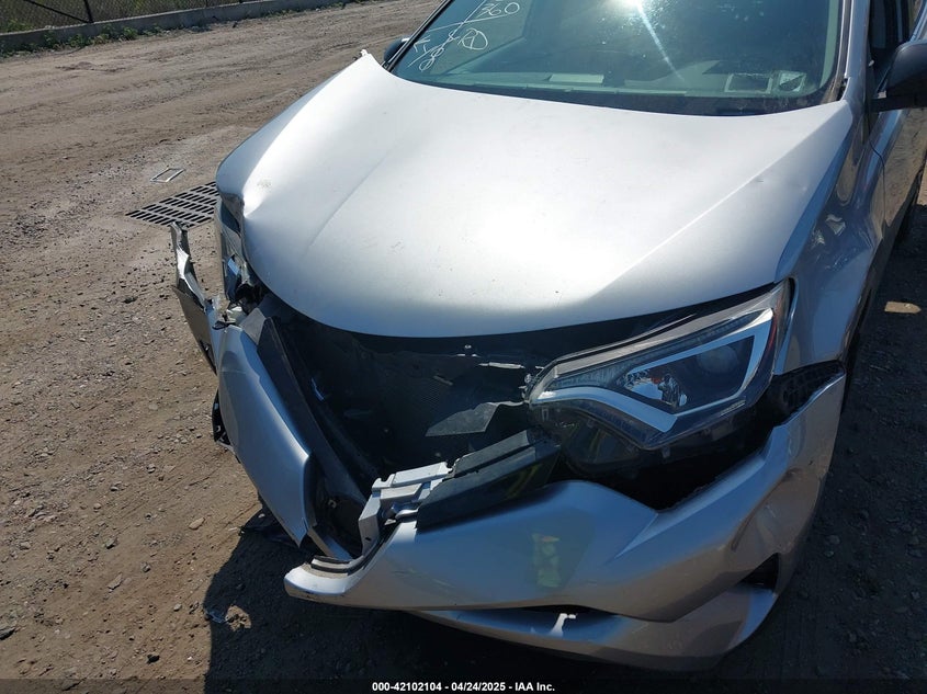 2018 TOYOTA RAV4 LE - 2T3ZFREVXJW510383