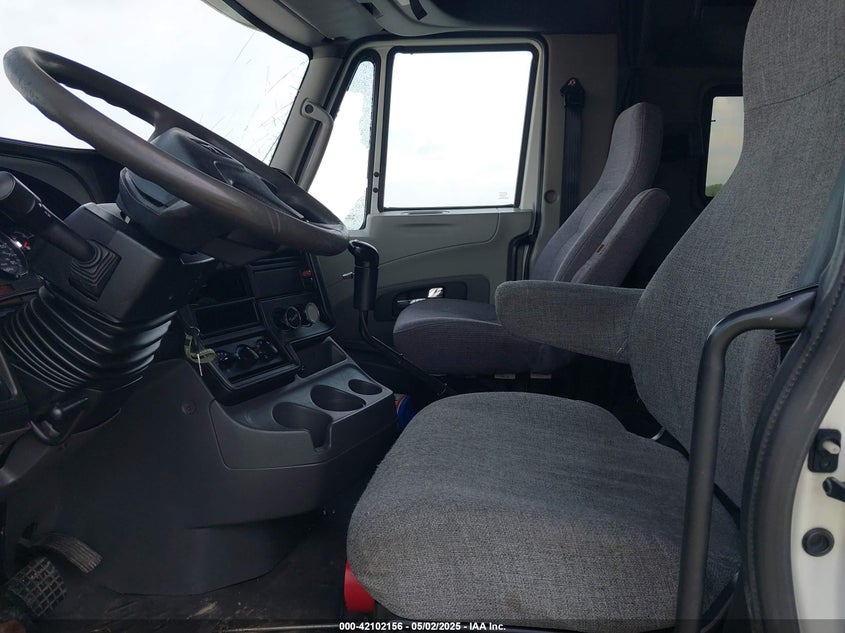 2013 International Prostar VIN: 3HSDJSJR7DN197678 Lot: 42102156