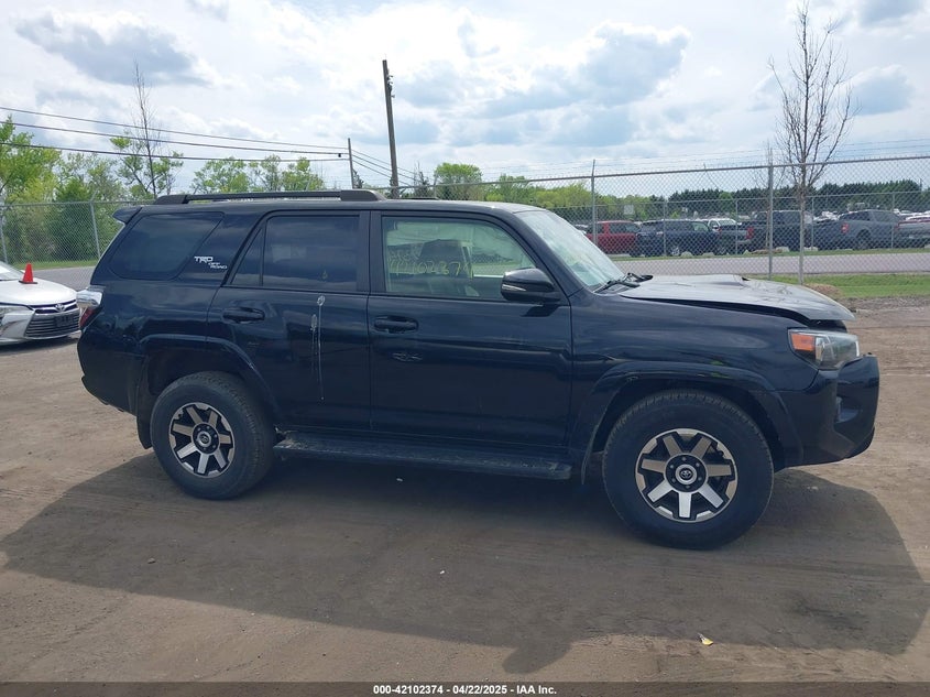 2020 TOYOTA 4RUNNER TRD OFF ROAD PREMIUM - JTEBU5JR9L5832060