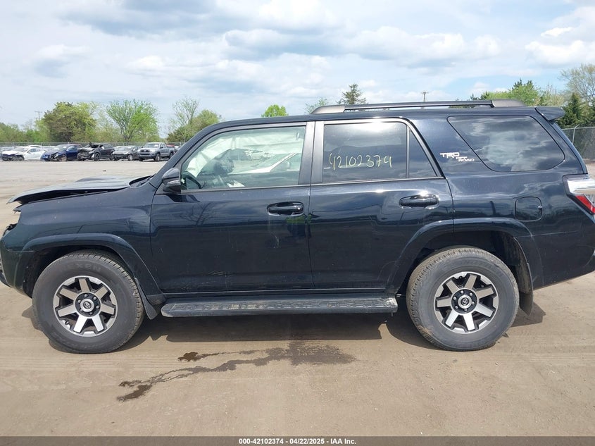 2020 TOYOTA 4RUNNER TRD OFF ROAD PREMIUM - JTEBU5JR9L5832060