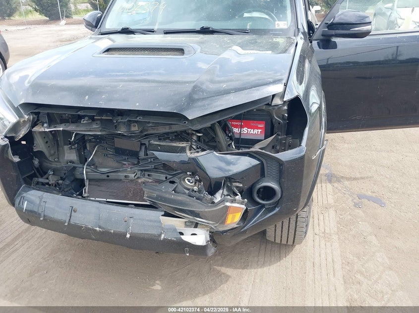 2020 TOYOTA 4RUNNER TRD OFF ROAD PREMIUM - JTEBU5JR9L5832060