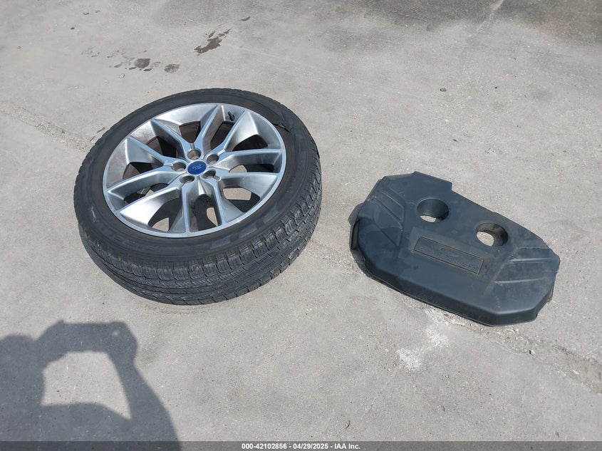 VIN 2FMPK3K99HBB19452 2017 FORD EDGE TITANIUM