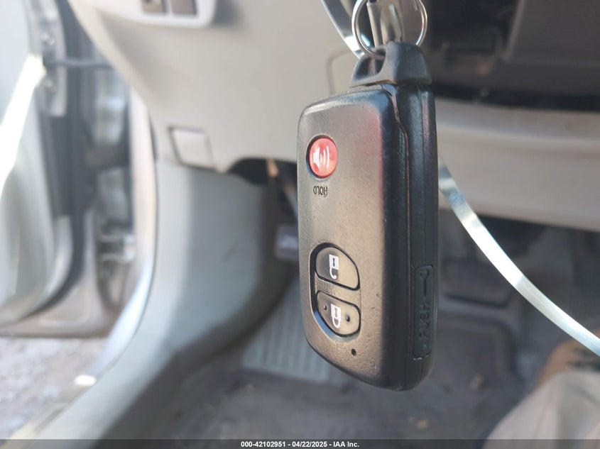 2010 TOYOTA PRIUS VIN: JTDKN3DU5A0059412
