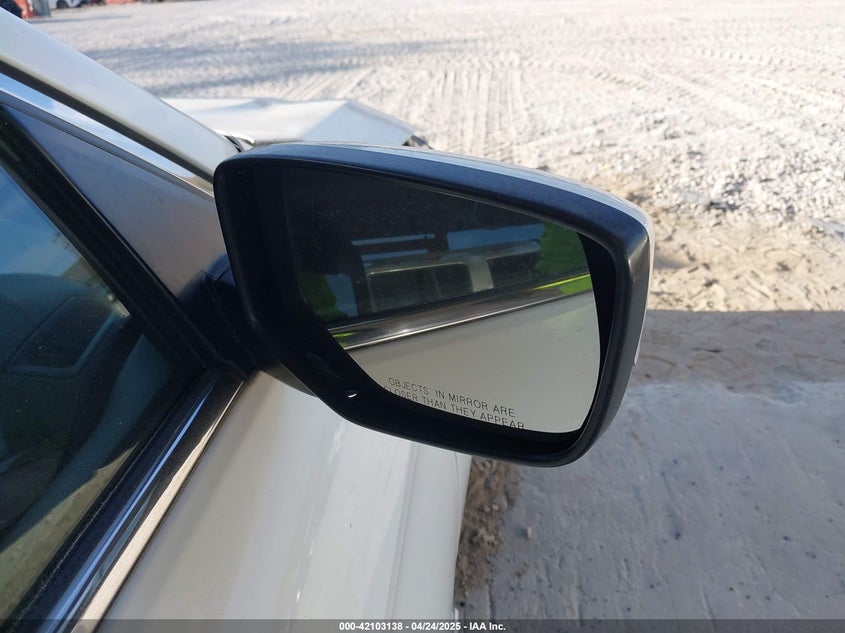2017 HONDA ACCORD VIN: 1HGCR2F10HA028953