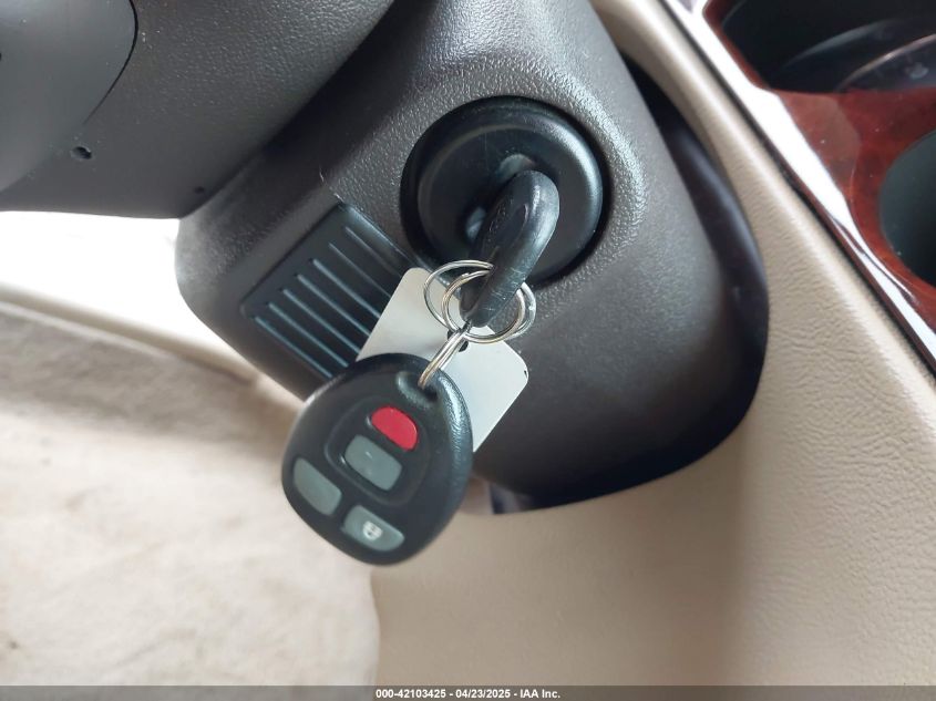 2007 Buick Lucerne Cxl VIN: 1G4HD572X7U216111 Lot: 42103425