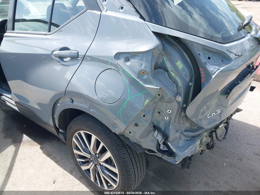 2023 NISSAN KICKS VIN: 3N1CP5CV1PL525243