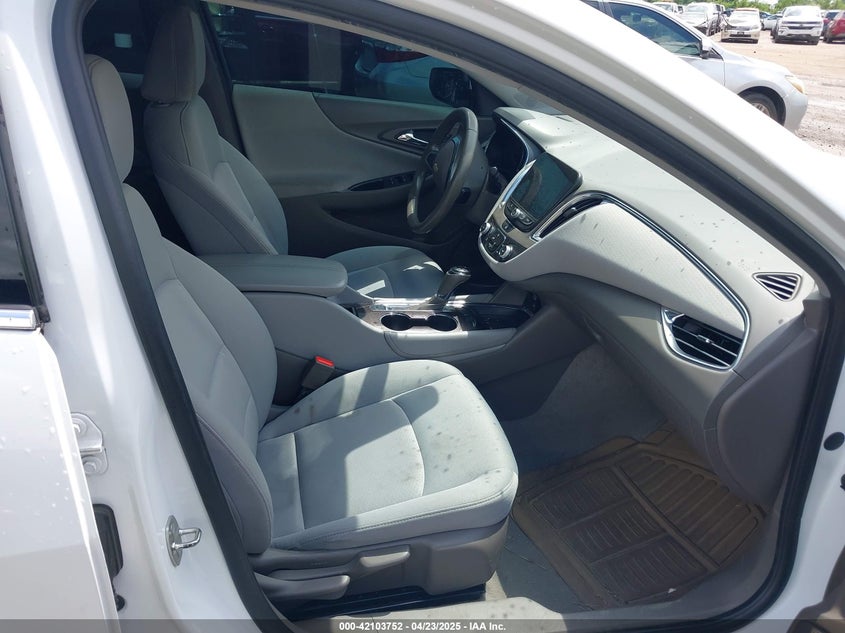 2018 CHEVROLET MALIBU VIN: 1G1ZD5ST9JF171269