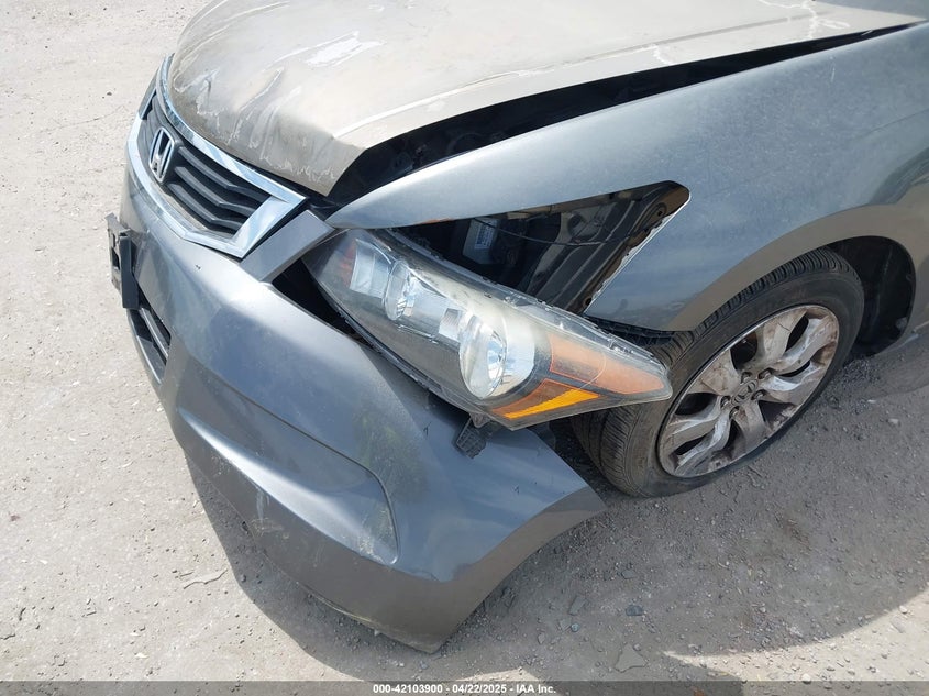 2008 HONDA ACCORD VIN: 1HGCP36828A006137