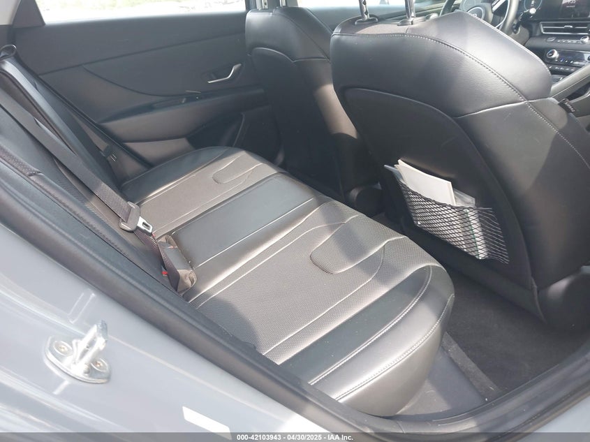 2023 HYUNDAI ELANTRA VIN: KMHLP4AG3PU404565