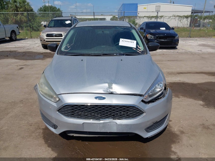2017 FORD FOCUS VIN: 1FADP3E25HL270589