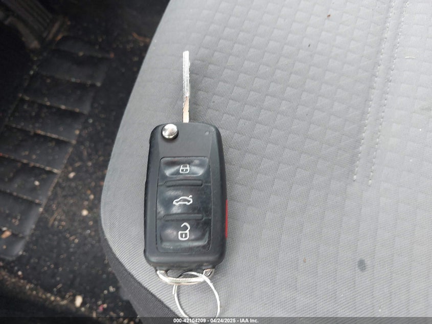 2017 VOLKSWAGEN JETTA 1.4T S - 3VW2B7AJ2HM321028