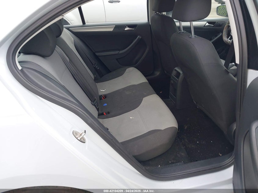 2017 VOLKSWAGEN JETTA 1.4T S - 3VW2B7AJ2HM321028