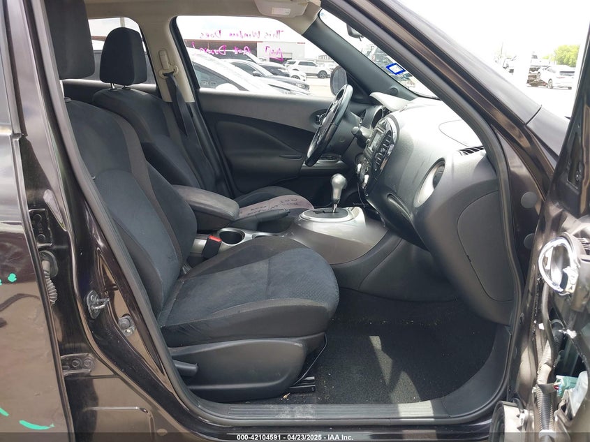 2014 NISSAN JUKE SV - JN8AF5MR3ET361130