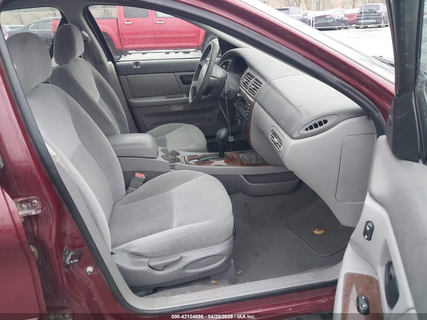 2006 FORD TAURUS VIN: 1FAFP56U16A144923