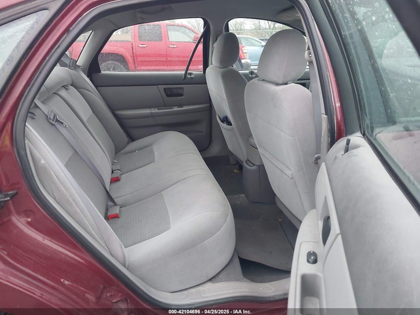 2006 FORD TAURUS VIN: 1FAFP56U16A144923