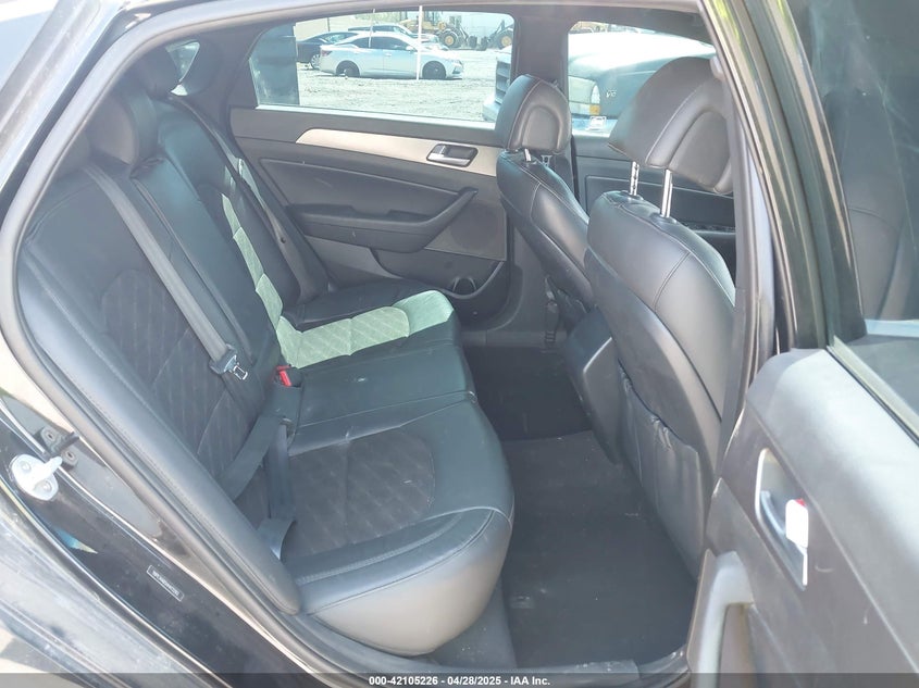 2017 HYUNDAI SONATA VIN: 5NPE34AB5HH472293