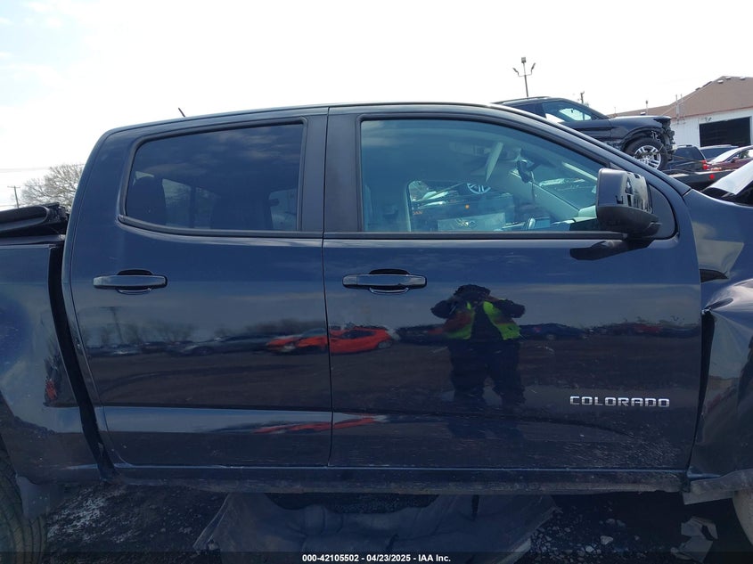 VIN 1GCGTDEN2J1234119 2018 CHEVROLET COLORADO Z71