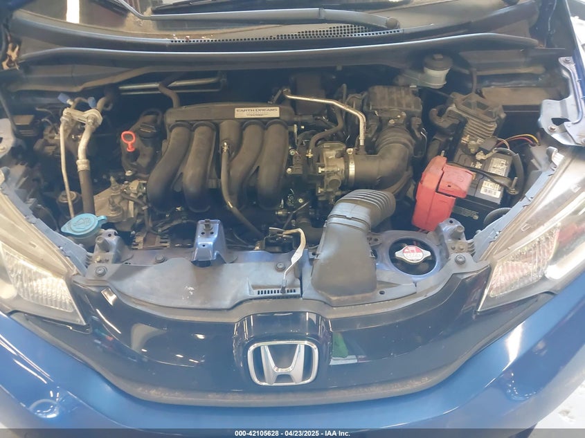 2015 HONDA FIT VIN: 3HGGK5H53FM738324