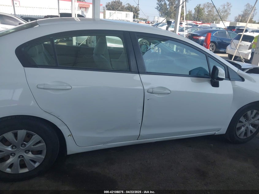 2012 HONDA CIVIC VIN: 19XFB2F52CE352205