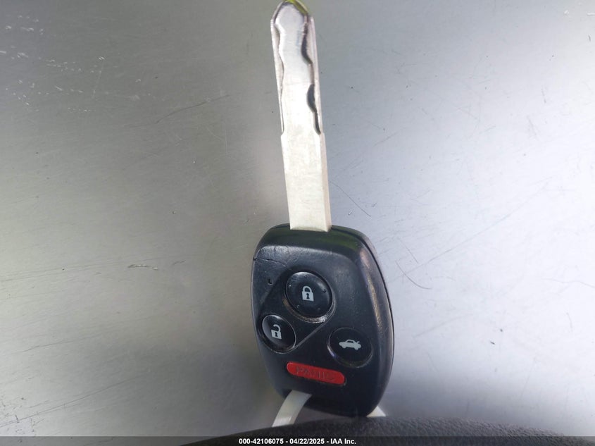 2012 HONDA CIVIC VIN: 19XFB2F52CE352205