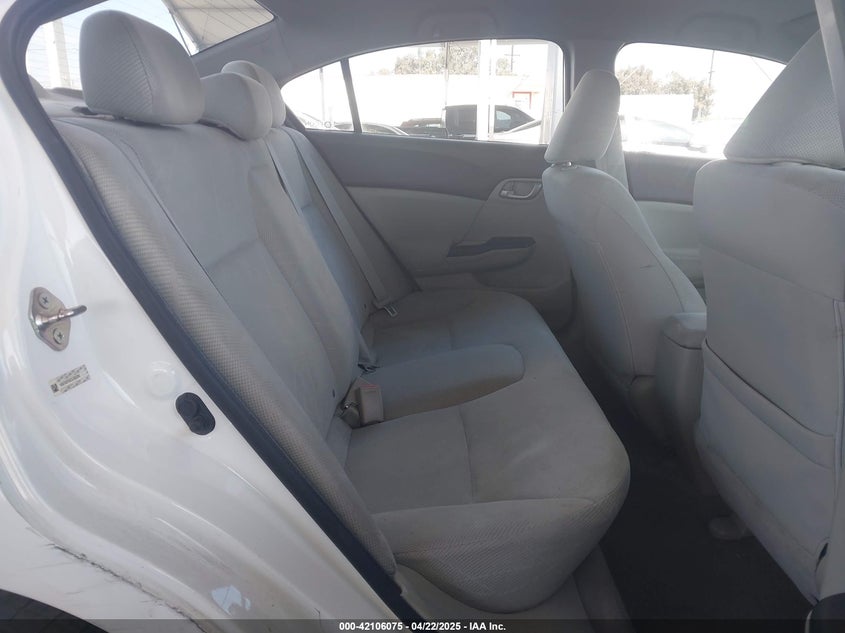 2012 HONDA CIVIC VIN: 19XFB2F52CE352205