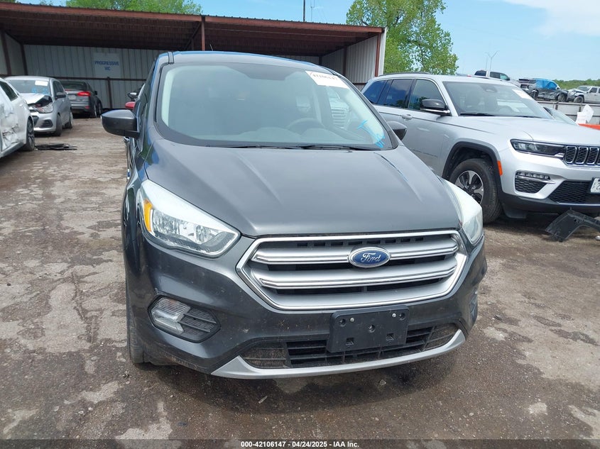 2017 FORD ESCAPE VIN: 1FMCU0GDXHUC49237