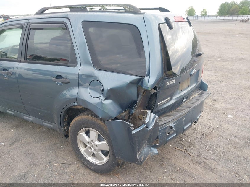 2011 FORD ESCAPE VIN: 1FMCU9DG8BKA78963