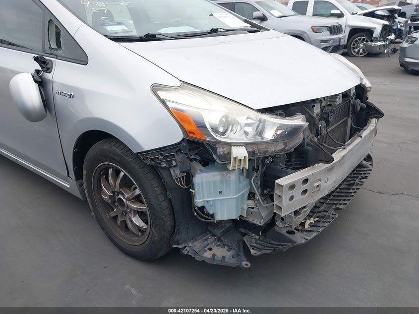2015 TOYOTA PRIUS V VIN: JTDZN3EU7FJ016950