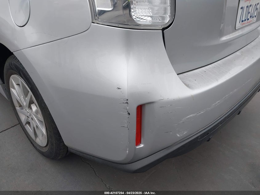2015 TOYOTA PRIUS V VIN: JTDZN3EU7FJ016950