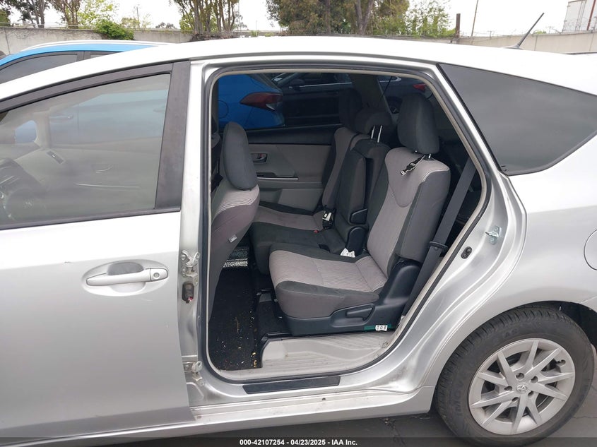 2015 TOYOTA PRIUS V VIN: JTDZN3EU7FJ016950