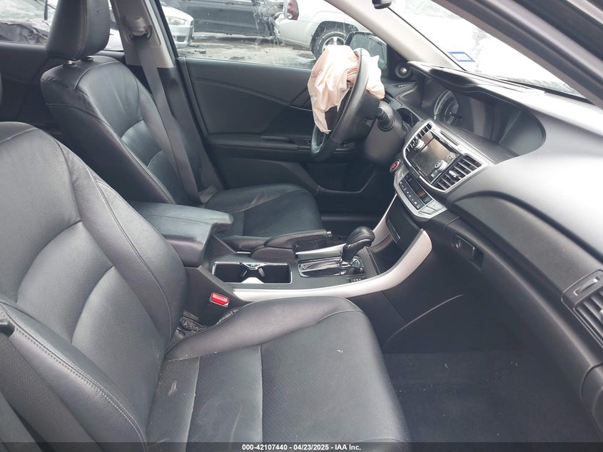 2015 HONDA ACCORD VIN: 1HGCR2F87FA144533