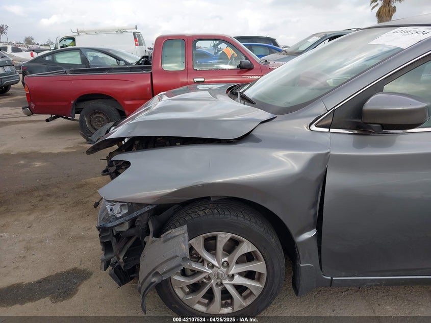 VIN 3N1AB7AP4KL604596 2019 NISSAN SENTRA SV