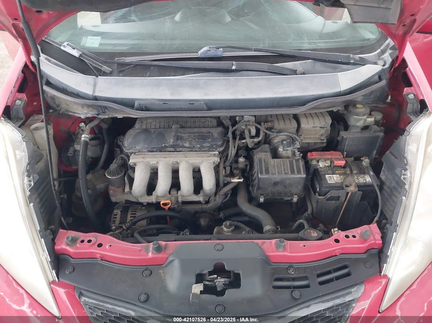 2010 HONDA FIT VIN: JHMGE8G41AC019579
