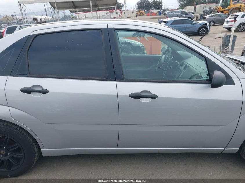 2006 FORD FOCUS VIN: 1FAHP34N46W110194